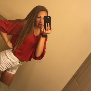 Meet your Posher, Ciara